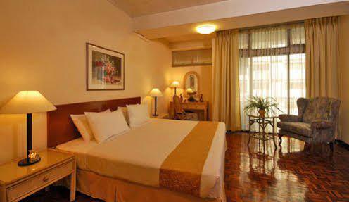Kl Plaza Suites Kuala Lumpur Exterior photo